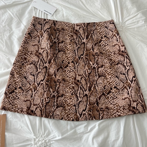 Reformation Jamie Mini Skirt - Mamba - Picture 4 of 4